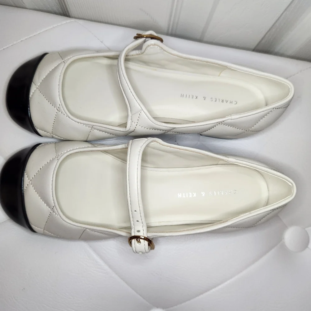 Charles & Keith Quilted Cap Toe Mary Janes 35 - Picture 5 of 8